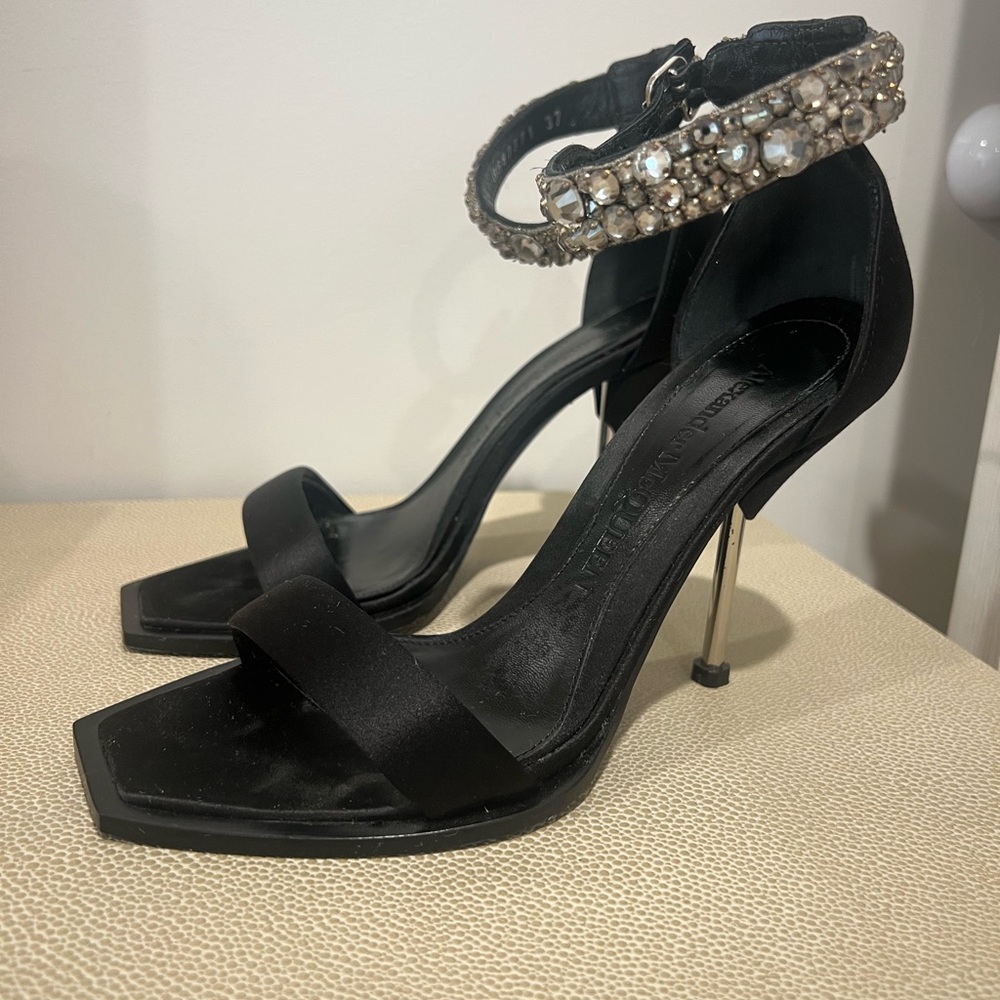 Alexander McQueen Black Heels with Embellished Strap